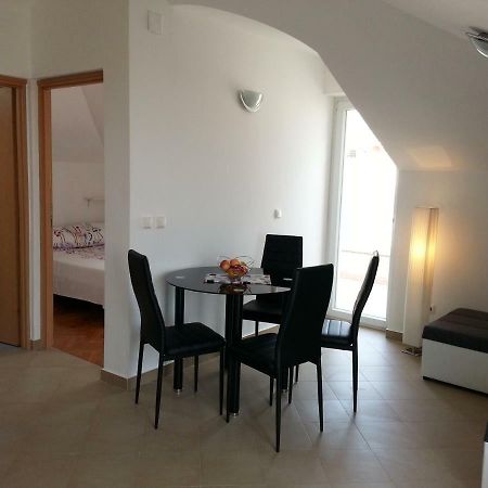 Apartment Star Novalja Eksteriør billede